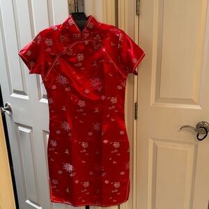 Chic Red Floral Mini Dress